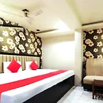 Goroomgo Kabir Charbagh Lucknow